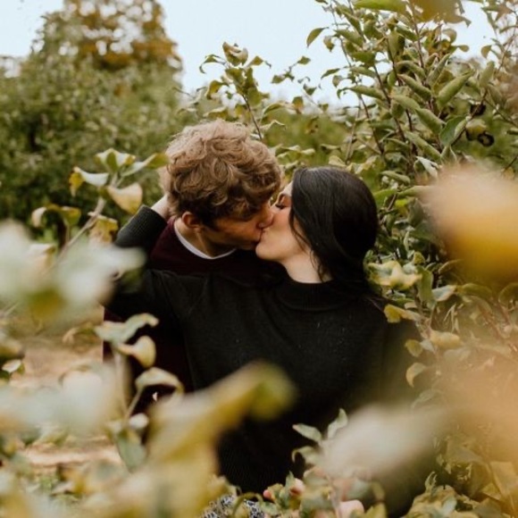 Meet your Posher, Brookann - Picture 1 of 1